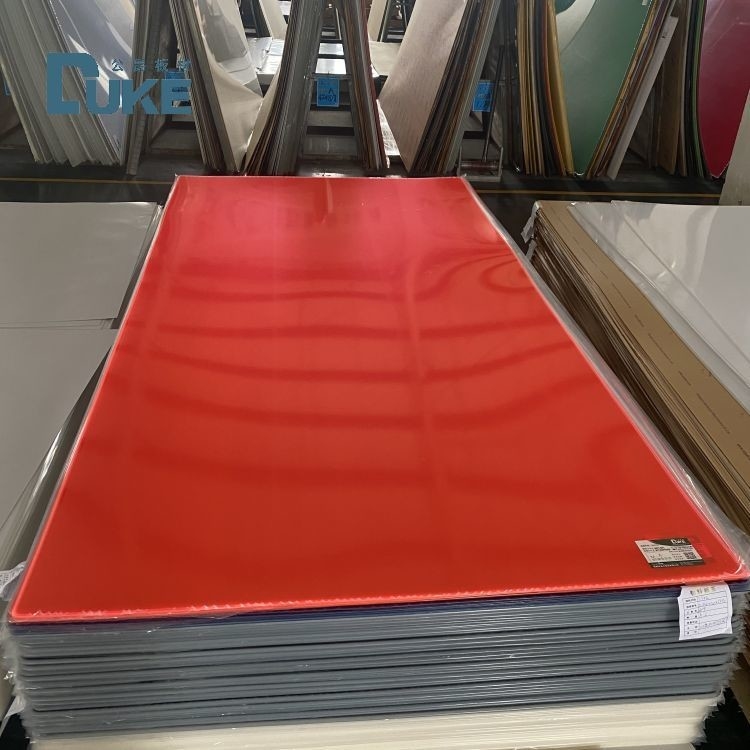 ความต้านทานยูวี หลอดแสงโปร่งใส สีแดง / สีชมพู โหลด Acrylic Perspex Sheet สําหรับการโฆษณา