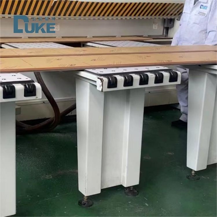 ป้องกันสีเหลืองที่กําหนดเองแผ่นอะคริลิกใส หนา PMMA แผ่นสําหรับหน้าต่างภายนอก CNC การตัด 10 มม.