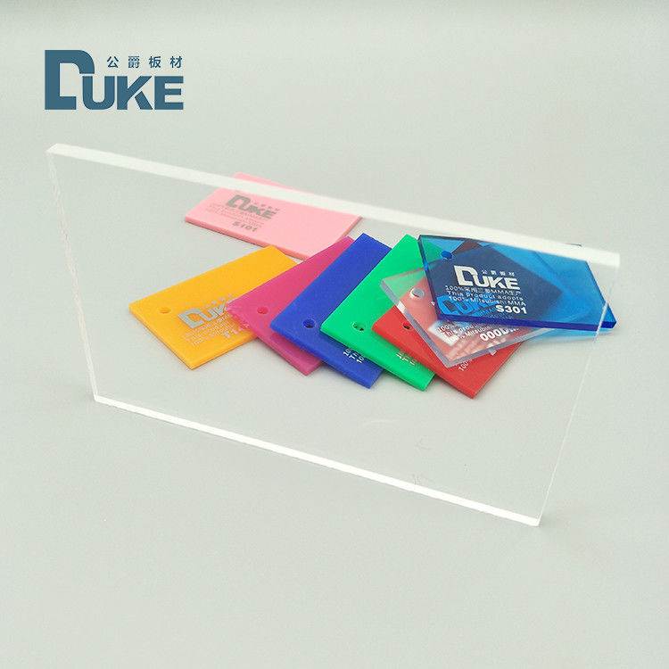 92% High Light Transmission Clear Plexiglass Panel with Custom Laser Cutting Service for Display